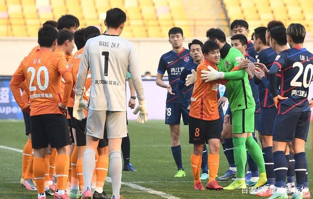 包含热那亚惊险逆转，实力得到认可的词条