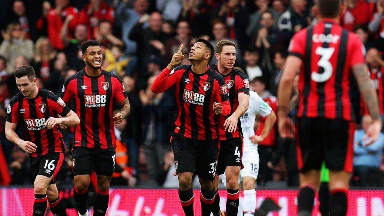 包含伯恩茅斯客场惨败，遭遇三连败的词条