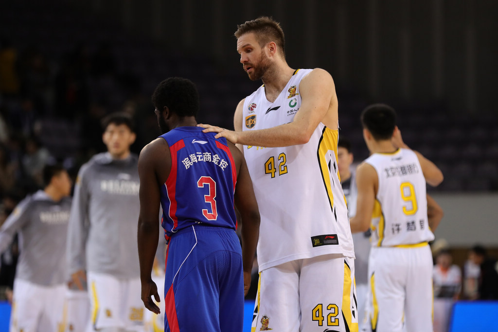 内蒙古男篮负于甘肃队，遗憾失利