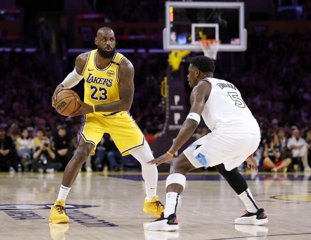 湖人队毫无斗志，季后赛席位悬疑难测的简单介绍