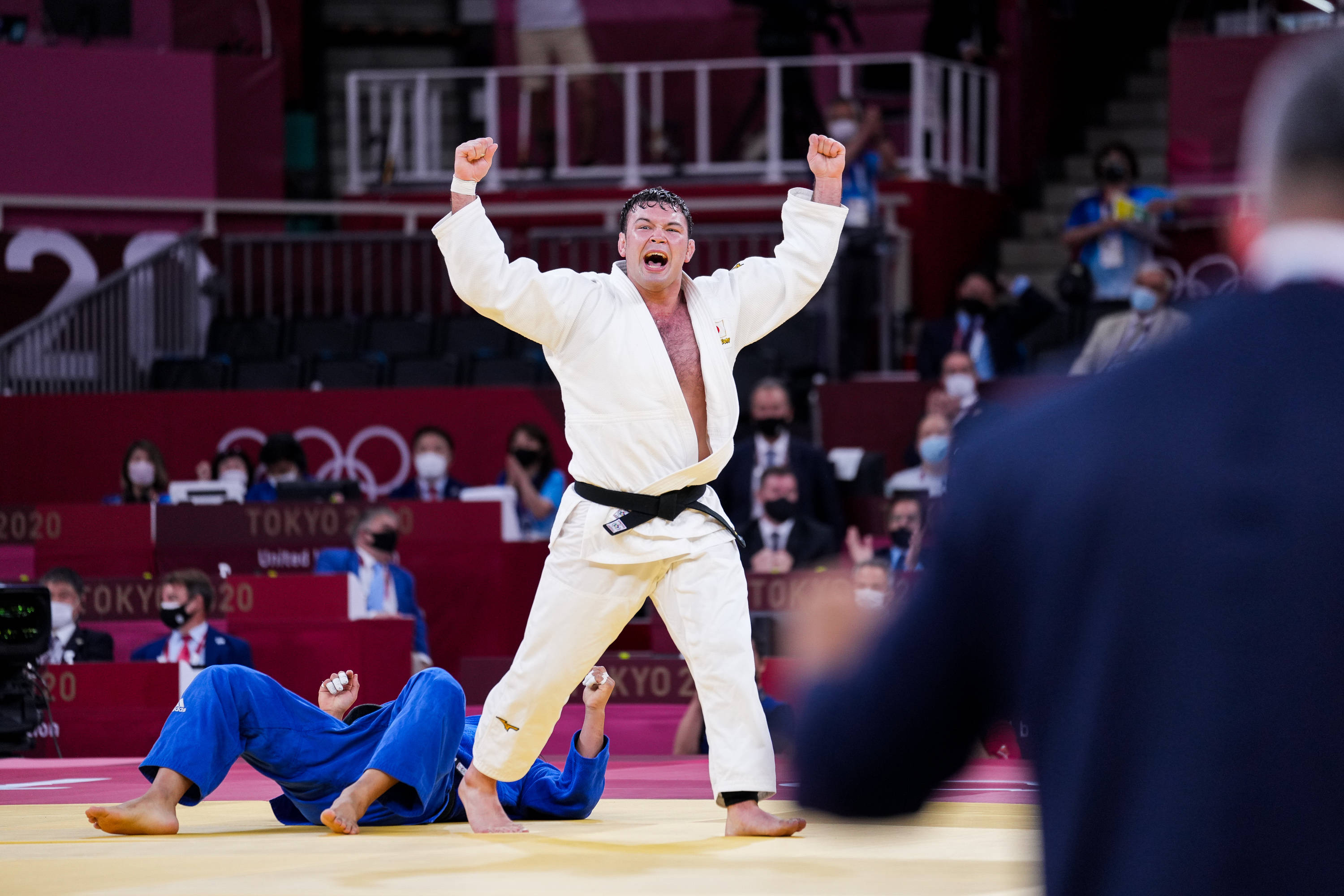 日本选手在柔道项目中表现出色