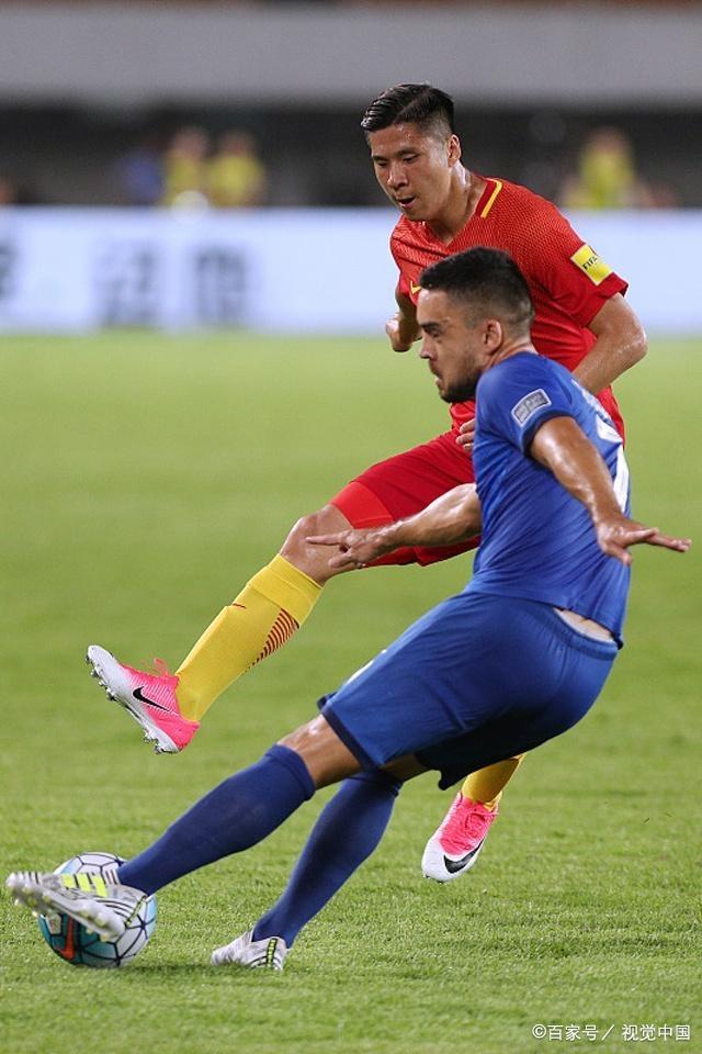 大连一方防线失稳，主帅加强训练改善表现