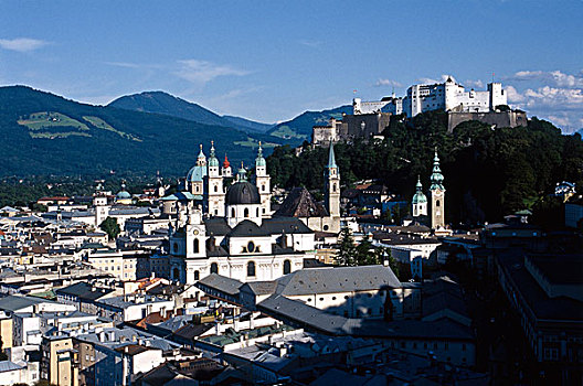 奥地利上演逆袭神话，推翻瑞士防线统治