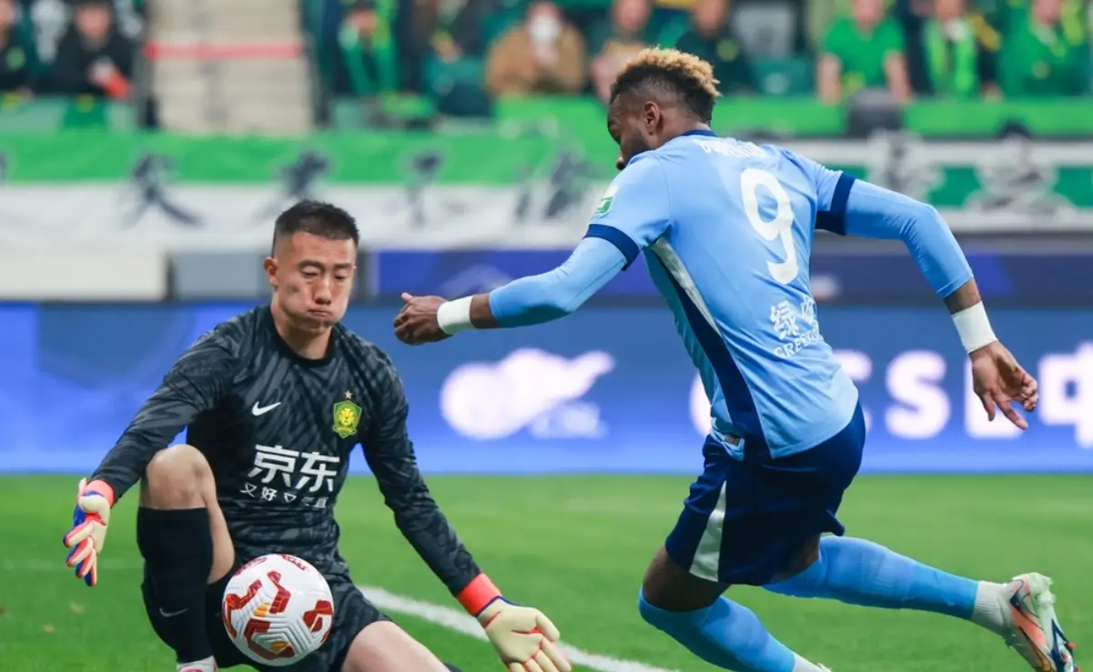 天津泰达主场战平北京国安，保持不败态势