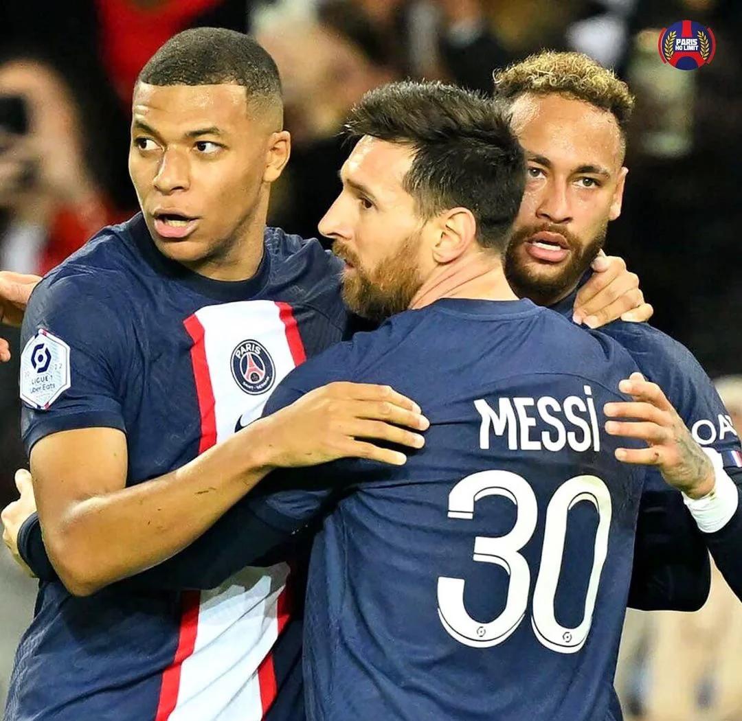 包含巴黎圣日耳曼球员交流合作，备战未来挑战的词条