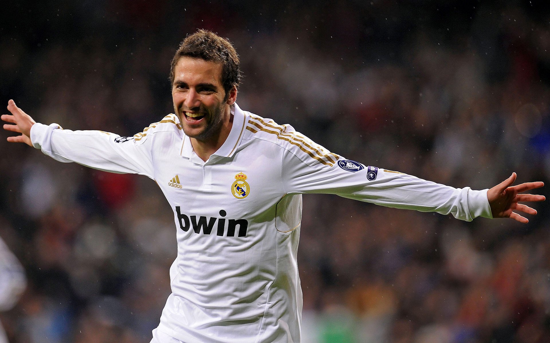 当青金石矿脉苏醒，乌拉圭节奏与哈兰德的时空折叠战